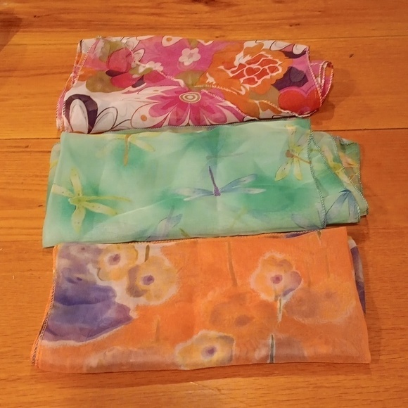 Scarves Set of 3 - Picture 1 of 7